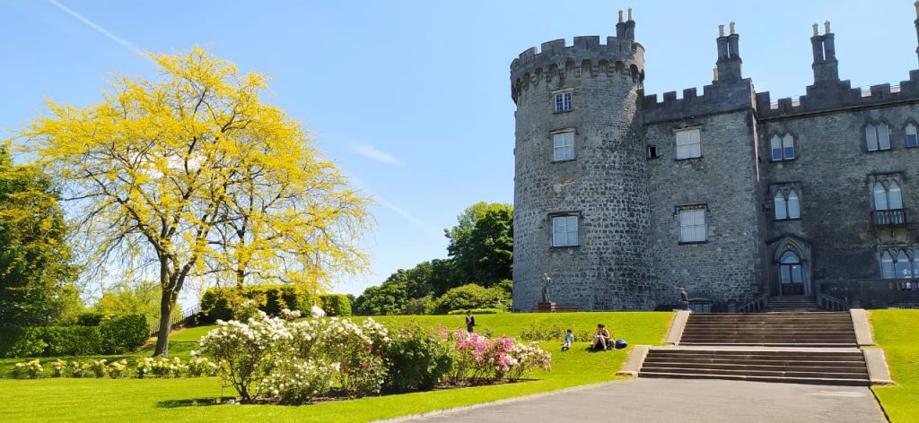 First trip out of Dublin: Drive to Kilkenny