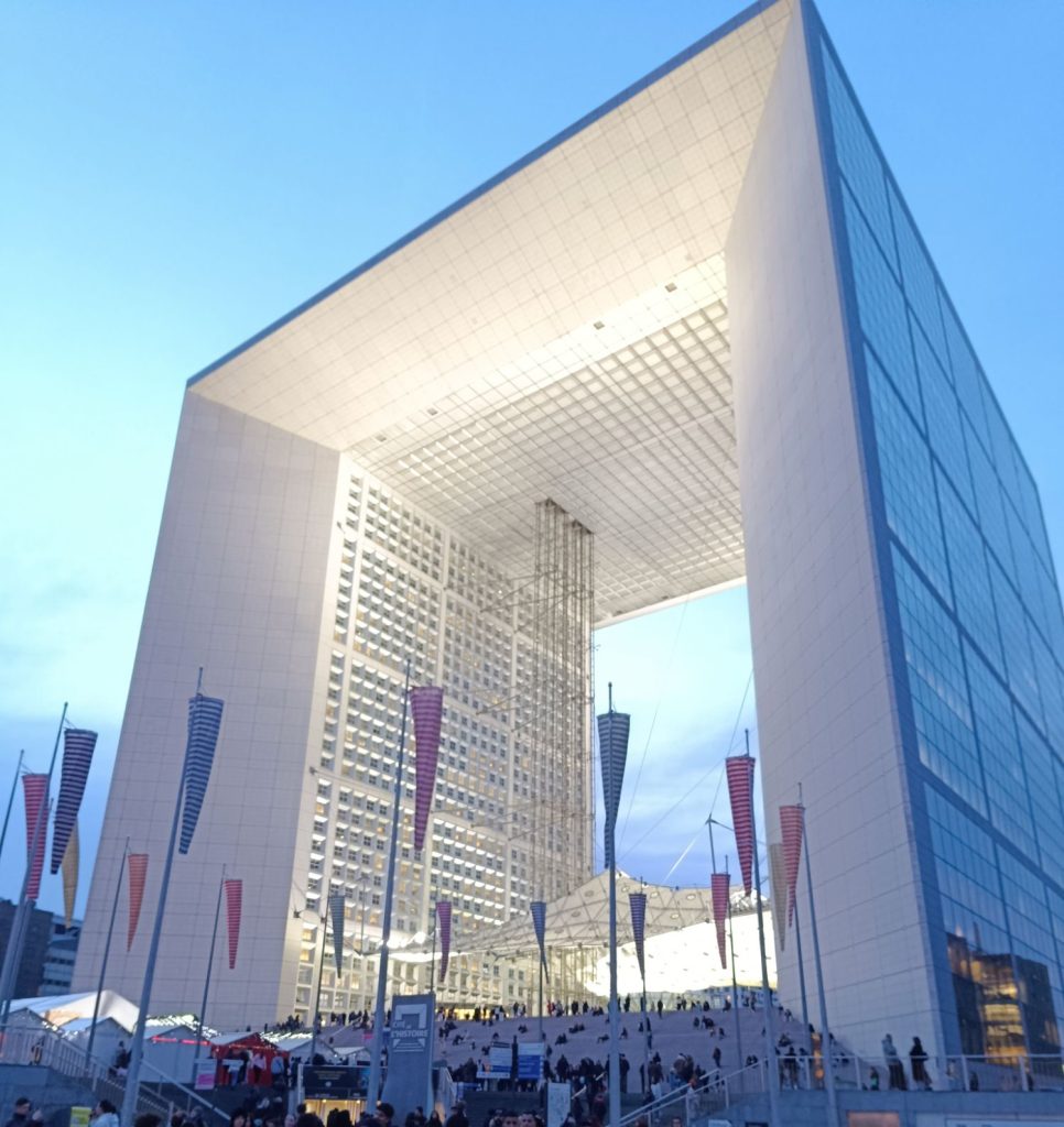 Christmas in Paris 2025: La Defence