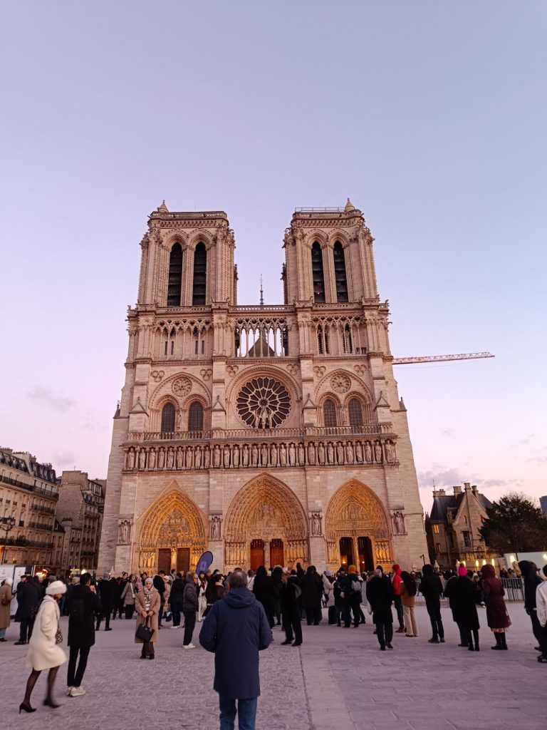 Paris 2025: The Lourve and Notre Dame