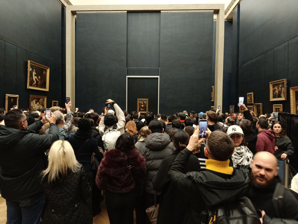 Paris 2025: The Lourve and Notre Dame